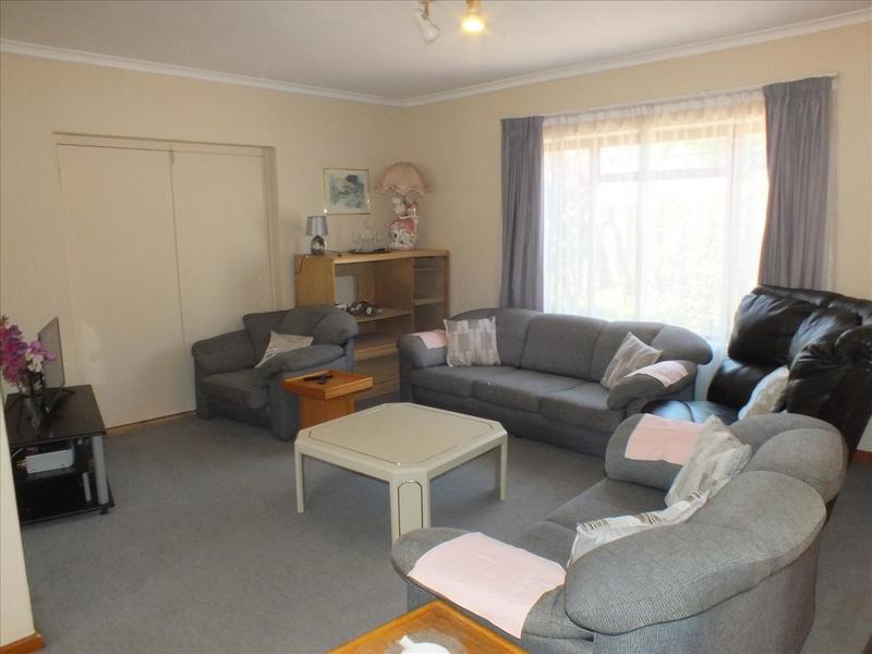 4 Bedroom Property for Sale in Welway Park Western Cape